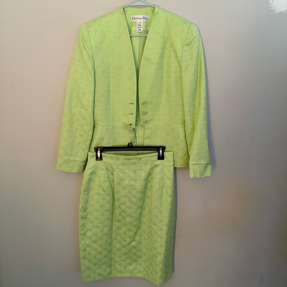 Dior Pastel Green Blazer and Skirt Ensemble - Picture 4 of 11
